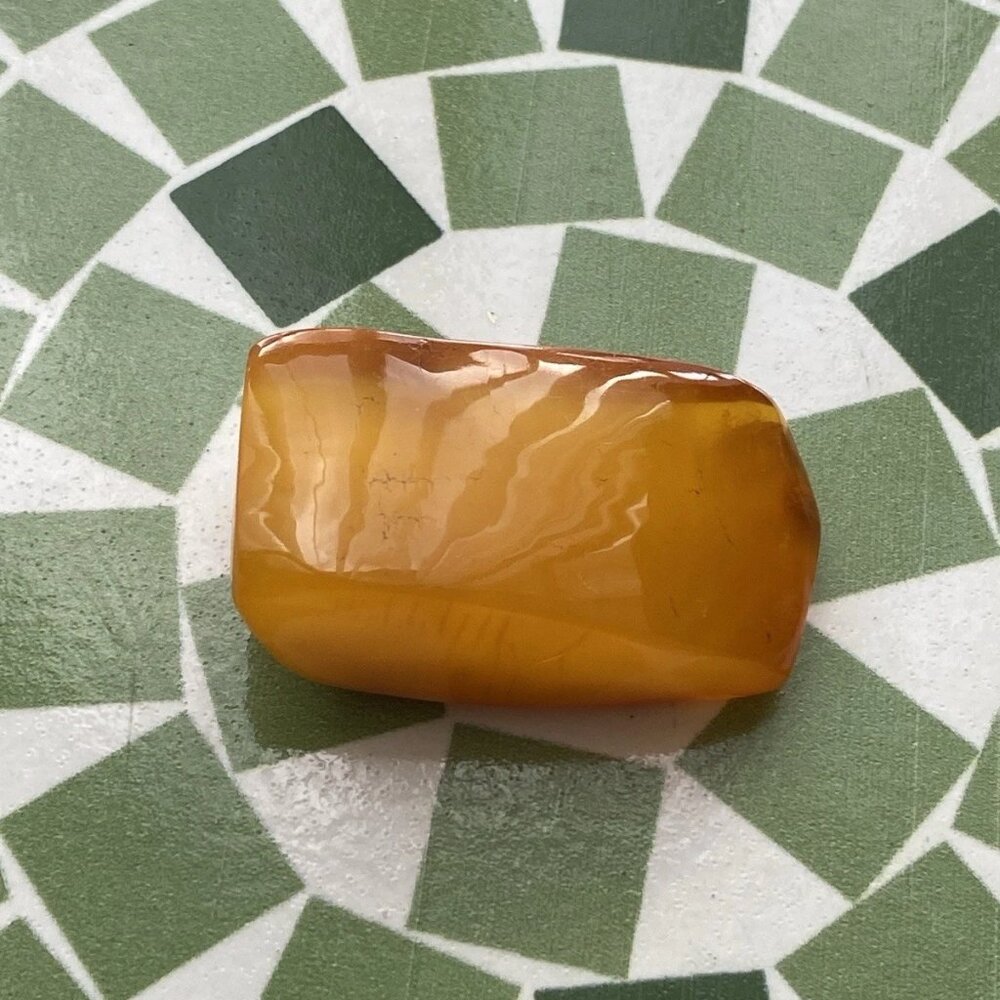 Natural Baltic Butterscotch Amber 9.07g Polished Piece 39mm